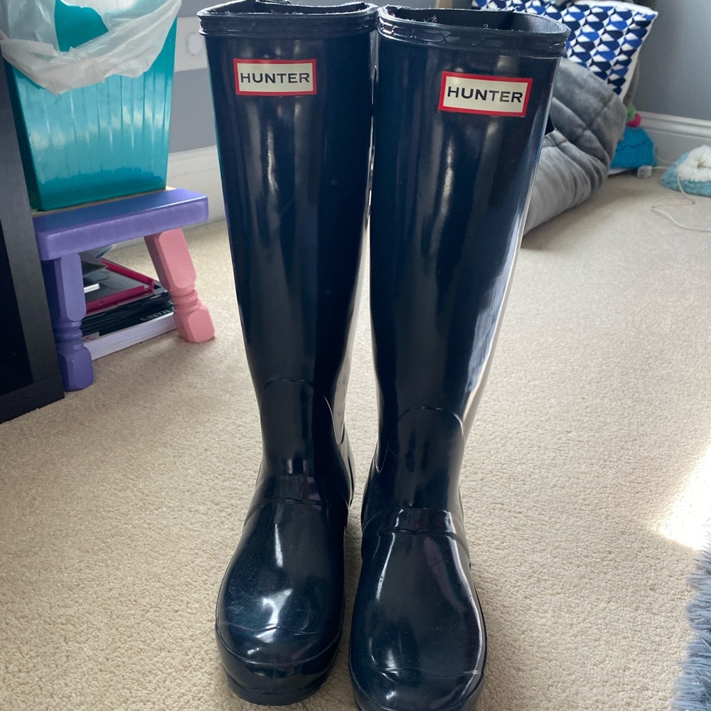 Hunter Boots Navy!